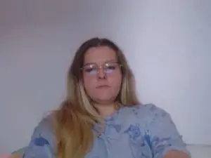 Cam4 Adult Video Chat of BritneySensual