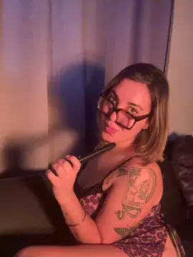 Cam4 Adult Webcam of Sirena65