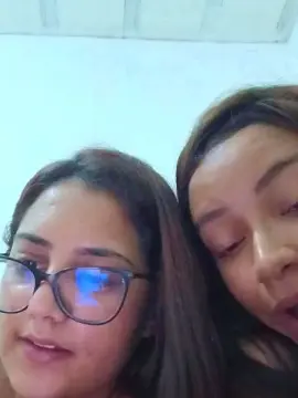 Cam4 Sex Cam of nifetinhas222