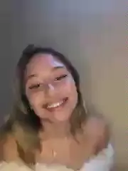 Cam4 Adult Video Chat of babychiara