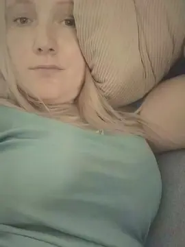 Cam4 Nude Webcam of Melody1o