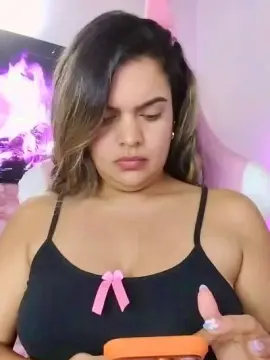 Cam4 Adult Webcams of Hilary_restrepo