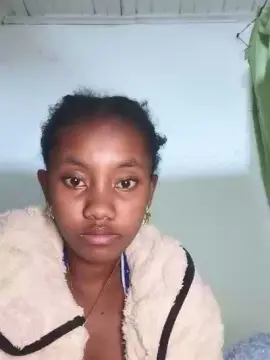 Cam4 Live Sex of tesha7