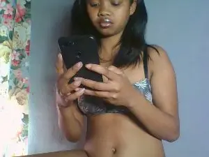 Cam4 Nude Webcam of Shaina69