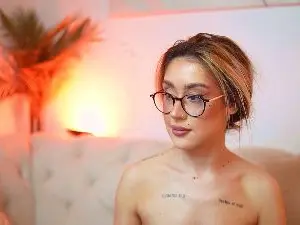 Cam4 Best live sex cam show of AileenKiss
