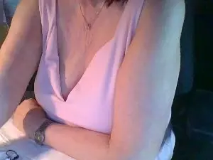 Cam4 Live Sex of Luciema