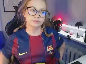 Cam4 Free Live Porn of Holly_amazing