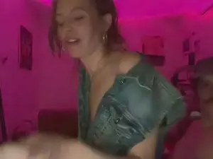Cam4 Nude Webcam of Chloeetjade25
