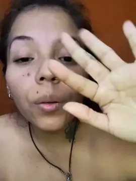 Cam4 Private Sex Chat of Riirii93