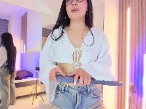 Cam4 Watch Live Sex Cams of Annie9_