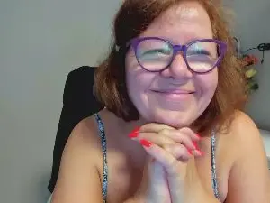 Cam4 Free Live Porn of adele69sexy