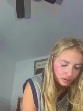 Cam4 Best live sex cam show of LetsshowitALL