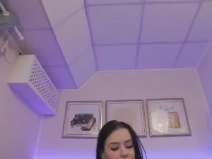 Cam4 Free Live Porn of EvelinSkye
