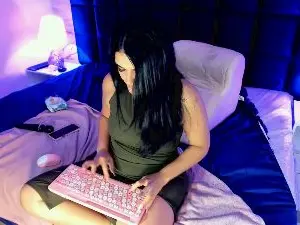 Cam4 Watch Live Sex Cams of Maddysex_1