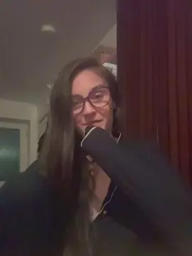 Cam4 Private Sex Chat of KiaraLewis