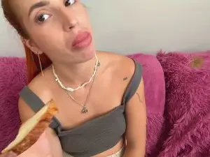 Cam4 Live Sex Cam of MacieMalsam