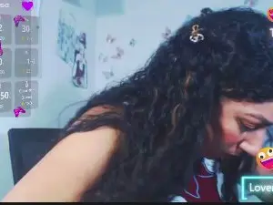 Cam4 Live Porn of RedValery