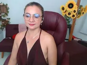 Cam4 Live Porn of ana_milf