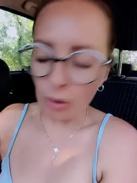 Cam4 Live Sex of Jade_emeraud
