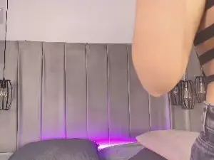 Cam4 Live Sex of Annie_Lii