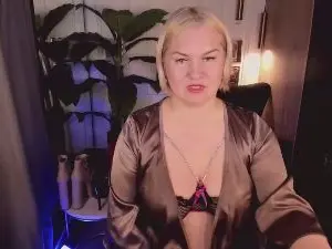 Cam4 Nude Webcam of YolandaKiss