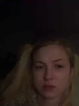 Cam4 Free Live Porn of SnowyXXX