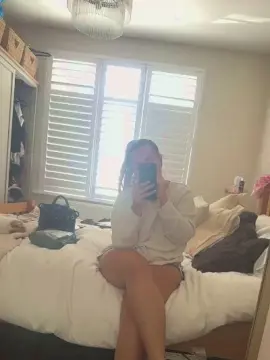 Cam4 Free Porn Cam of Olivia_jadexox