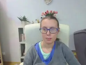 Cam4 Free Live Porn of Lizzy_Femme