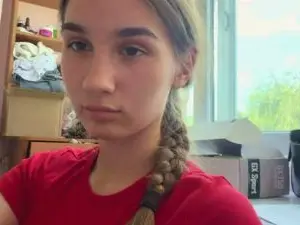 Cam4 Free Porn Cam of LourieOssola