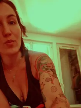 Cam4 Nude Webcam of TuttiFrutty35