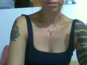 Cam4 Live Sex of Bubi