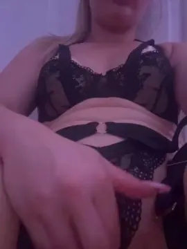 Cam4 Private Sex Chat of Blondi456