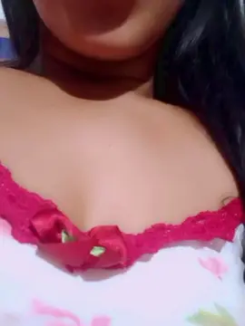 Cam4 Live Sex of morenajanmbo
