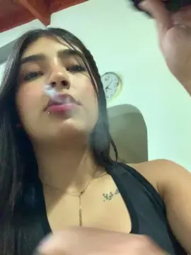 Cam4 Live Sex of Miel98