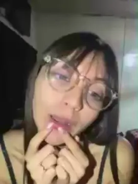 Cam4 Free Porn Cam of Nicki