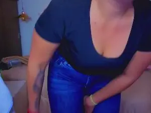 Cam4 Adult Video Chat of Selena_noir