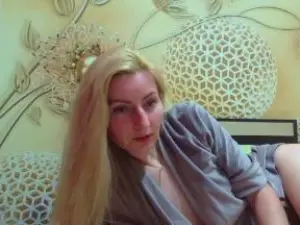 Cam4 Live Sex Cam of Yourrealgirl