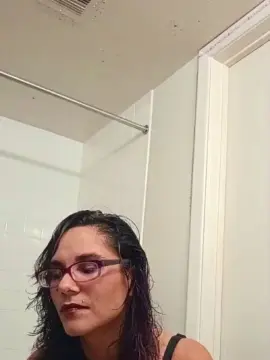 Cam4 Live Sex of MamaB88