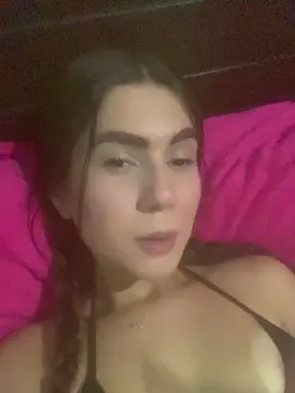 Cam4 Watch Live Sex Cams of bia005