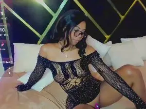 Cam4 Adult Video Chat of Vixen_Kitty