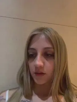 Cam4 Private Sex Chat of Jazblondebaby