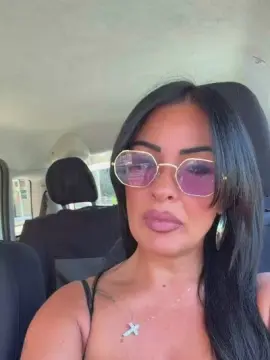 Cam4 Free Porn Cam of Noemiras81