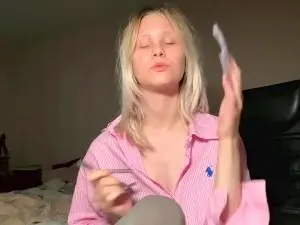 Cam4 Live Sex Cam of GladisRydin