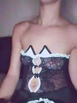 Cam4 Live Porn of candyy18