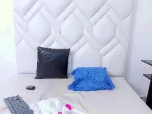 Cam4 Free Live Porn of Amelia02_