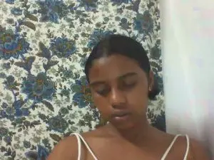 Cam4 Live Sex Cam of rominahxxx