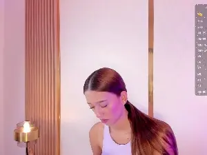 Cam4 Watch Live Sex Cams of EmmiHops