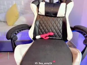 Cam4 Live Porn of anny_rouse24
