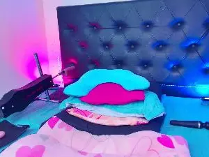 Cam4 Private Sex Chat of Adriana_55