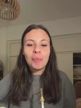 Cam4 Free Live Porn of hardkitty1